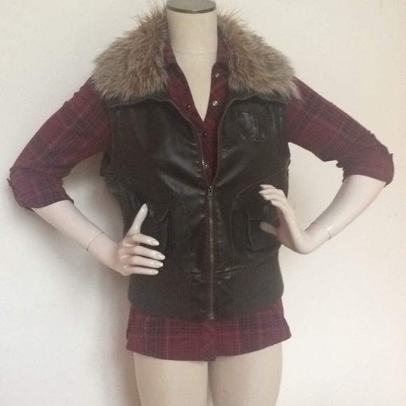 Charlotte Russe plaid shirt & faux fur collar vest - Picture 8 of 8